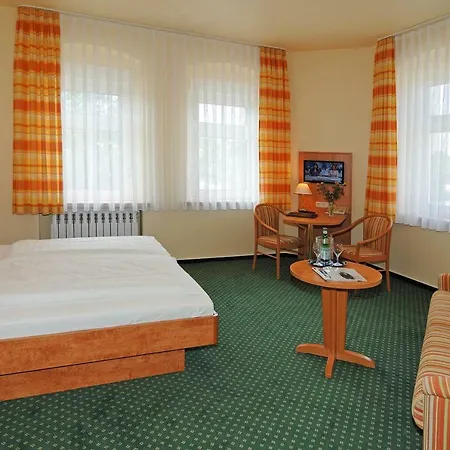 Stadt 3*