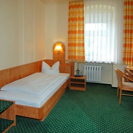 Stadt 3*